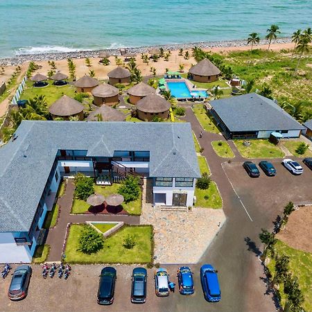 Lemon Beach Resort Elmina Ngoại thất bức ảnh