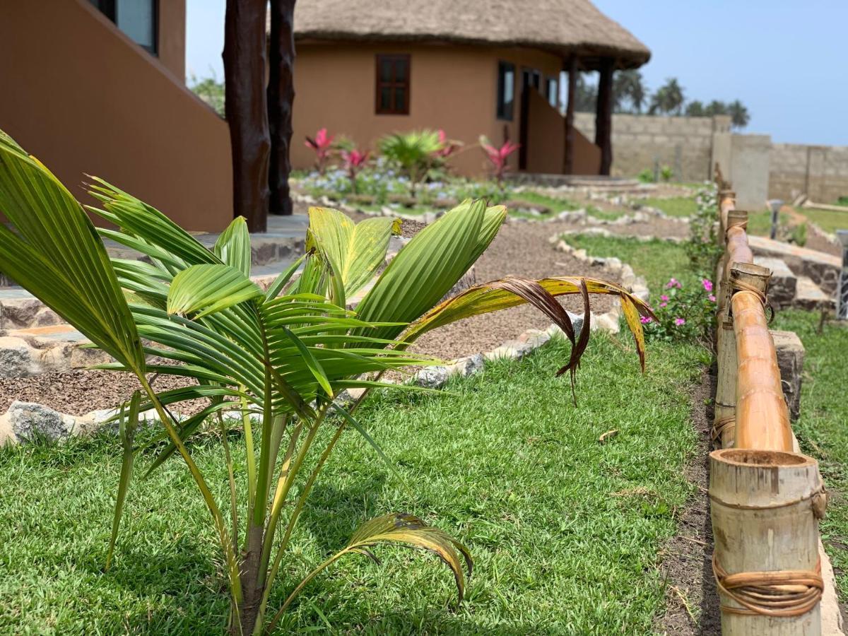 Lemon Beach Resort Elmina Ngoại thất bức ảnh