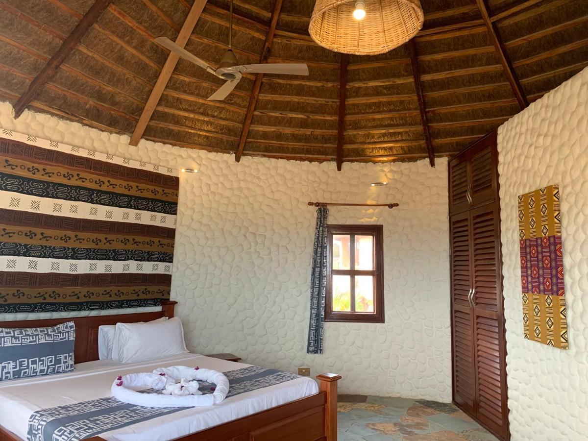 Lemon Beach Resort Elmina Ngoại thất bức ảnh